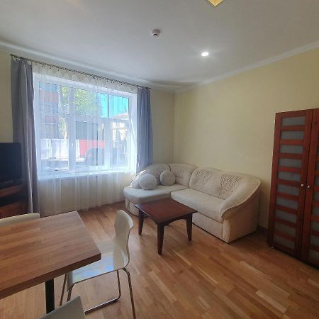 Hot Riga Ernestines Iela 7-1 Enjoy The Feel Of Home And History! ภายนอก รูปภาพ